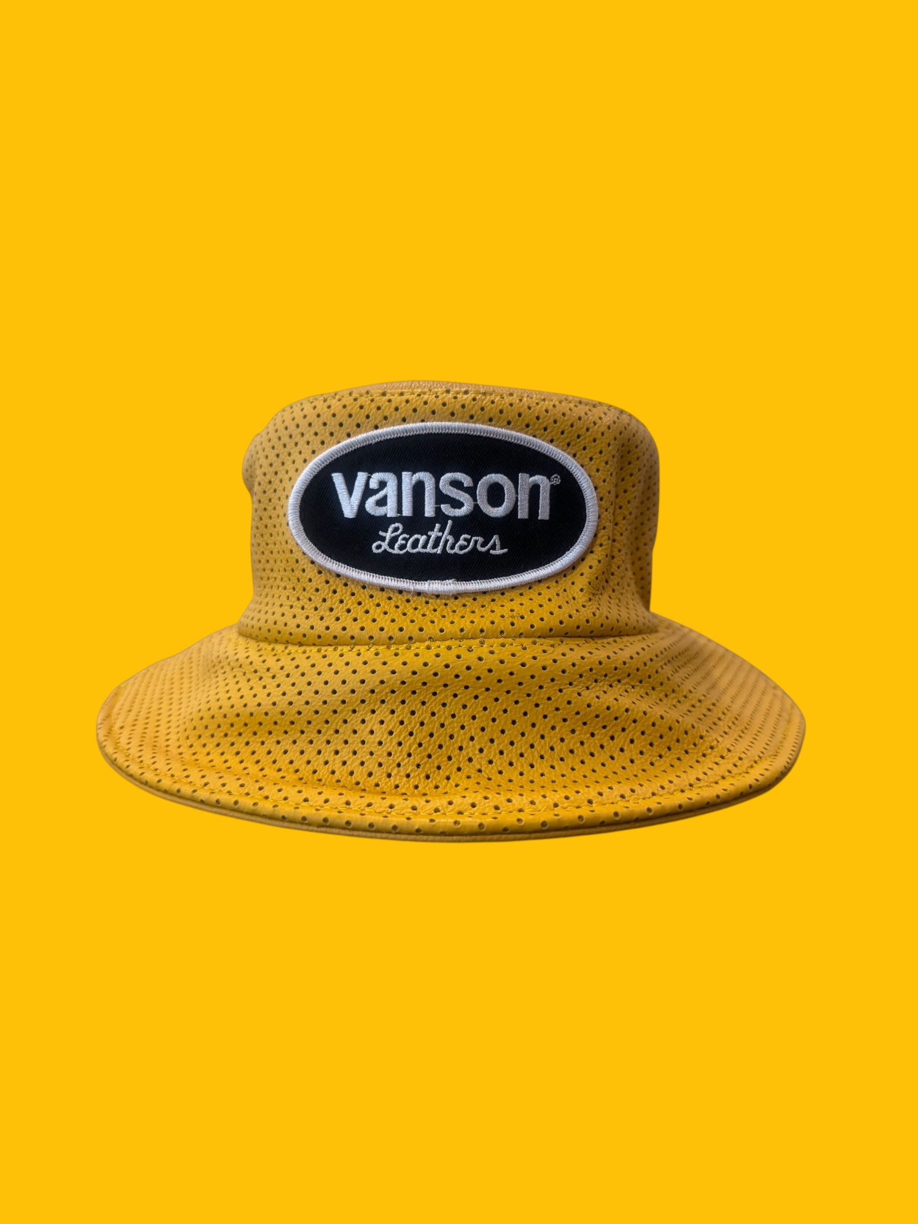 Logo Bucket Hat (DYEL)