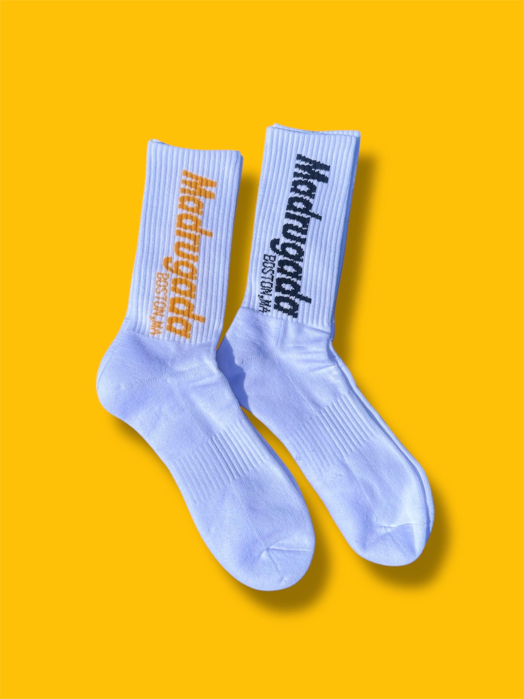 Madrugada Vertical Logo Socks