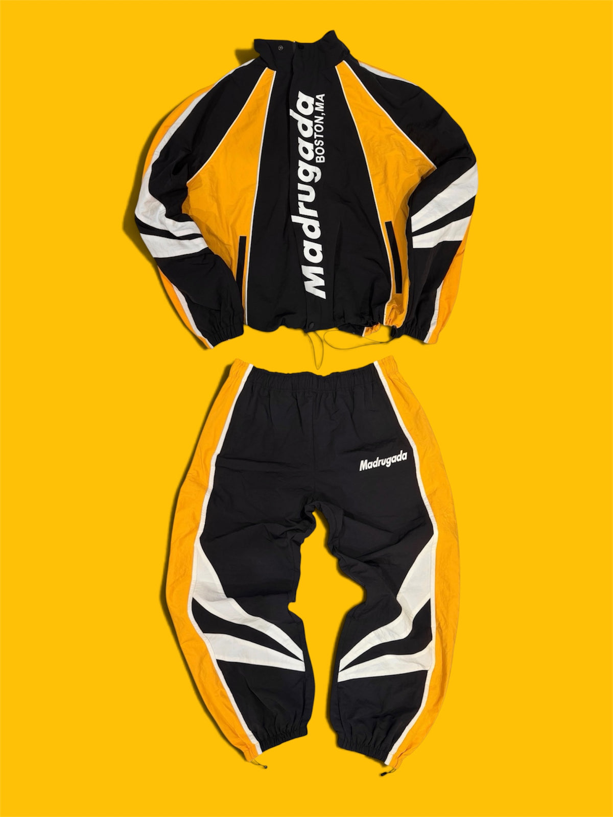 Madrugada Windbreaker Set (YBW)